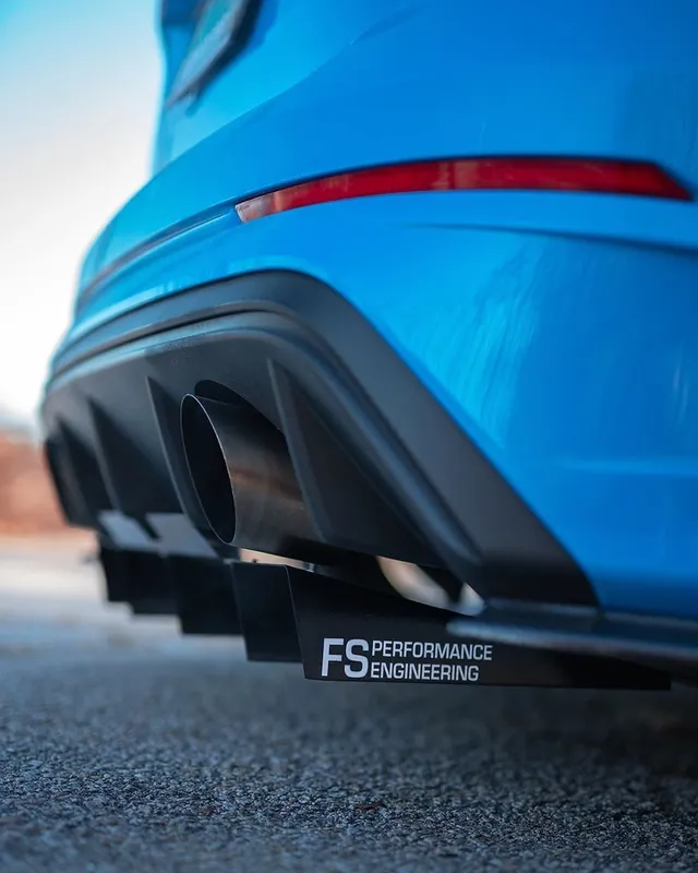 Ford Focus RS (2016-2018) Rear Diffuser V1