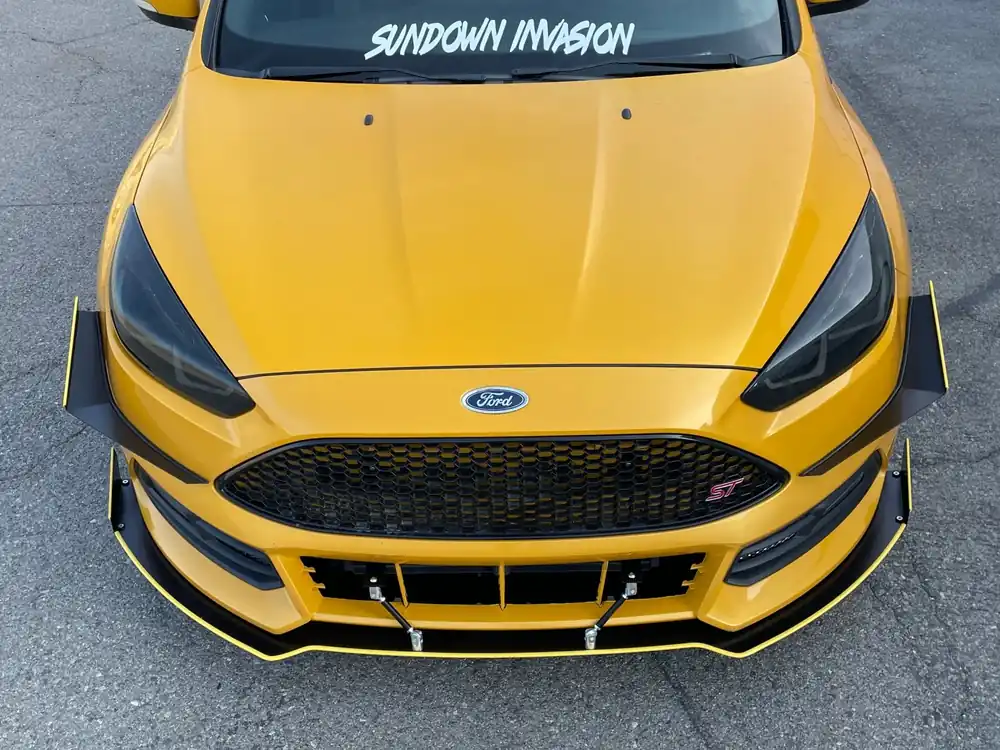 Ford Focus ST (2015-2018 Facelift) Front Splitter V1