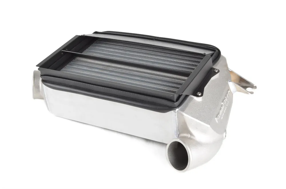 GrimmSpeed Top Mount Intercooler Kit Inc. Splitter Thermal Dispersant Black For Subaru 15-21 WRX
