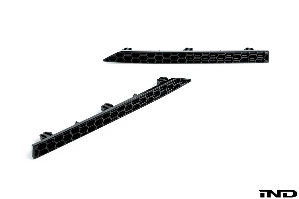 Acexxon G8X M3 / M4 Rear Reflector Insert Set - Honeycomb