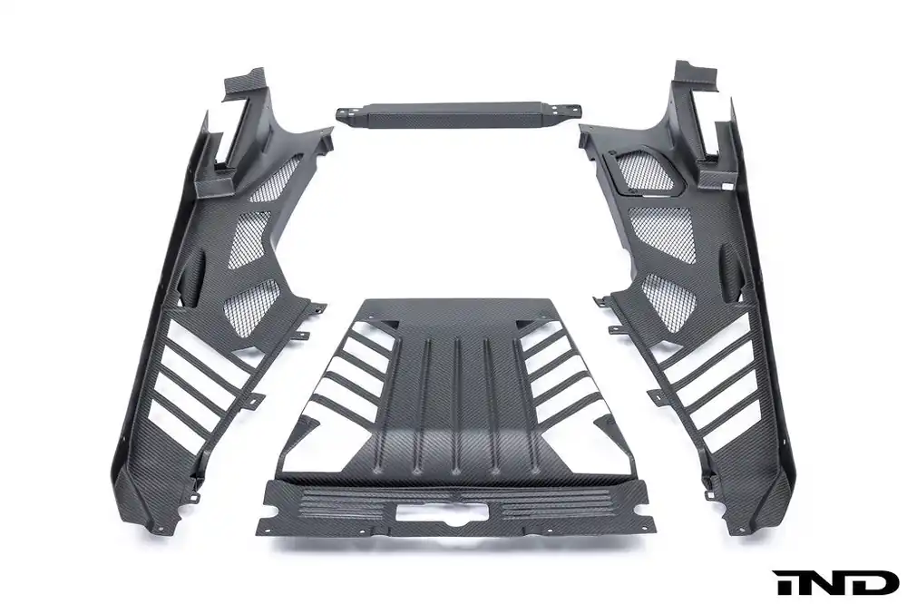 Eventuri Lamborghini Huracan Black Carbon Engine Cover Set