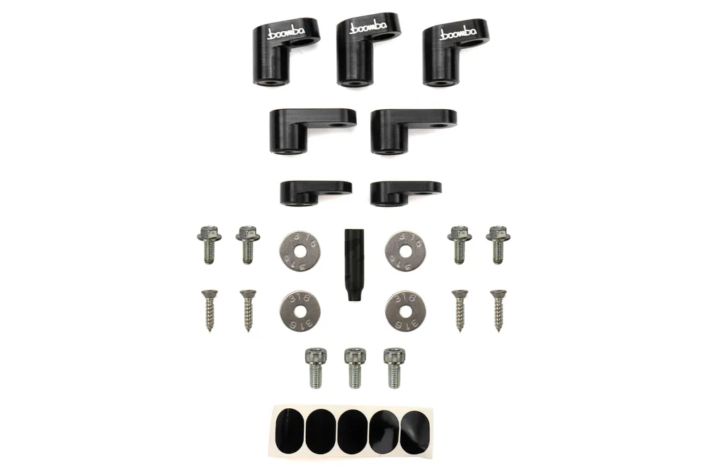 Boomba Racing Wing Riser Kit Black - 2013-2018 Ford Focus ST