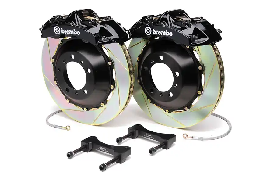 Brembo Gran Turismo 6 Piston Front Brake Kit Black Slotted Rotors - 2003-2006 Mitsubishi Evo 8/9