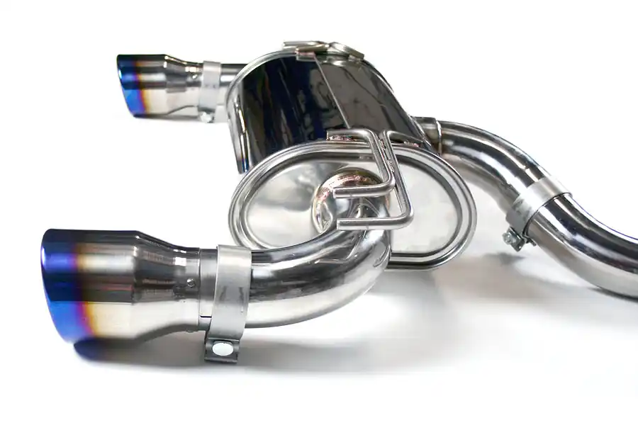 Invidia Q300 Dual Exit Cat Back Exhaust - Titanium Burnt Tips - 2008-2015 Mitsubishi Evo X