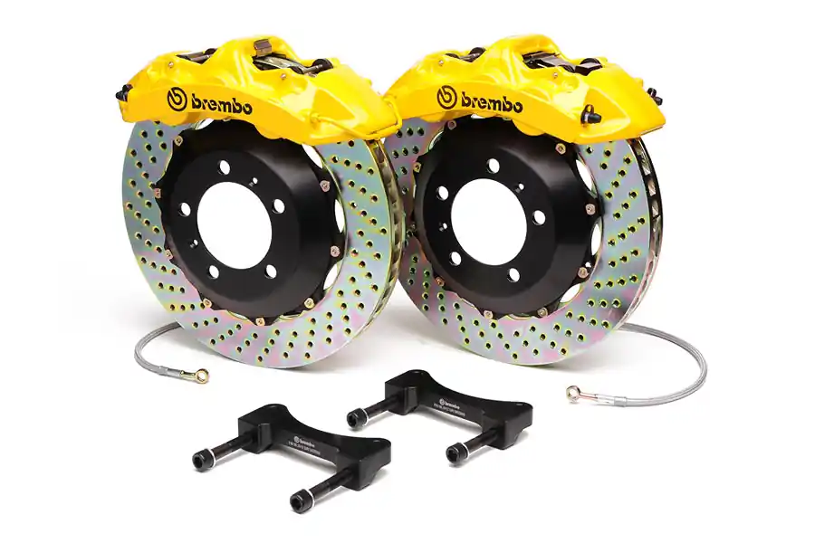 Brembo Gran Turismo 6 Piston Front Brake Kit Yellow Drilled Rotors - 2003-2006 Mitsubishi Evo 8/9
