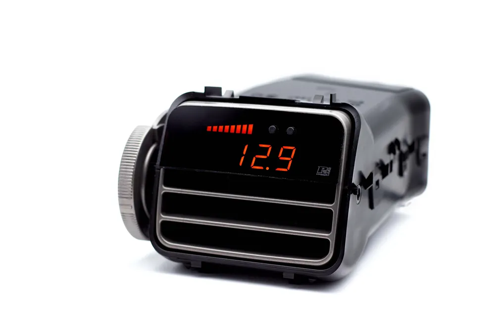 P3 Gauges Analog Multi Gauge w/ Silver Vent - Subaru Models (inc. 2008-2014 WRX / STI)