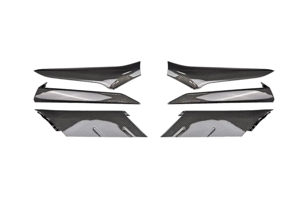 APR PERFORMANCE CHEVROLET CORVETTE C8 ERAY / Z06 DOOR AND QUARTER PANEL TRIMS PACKAGE