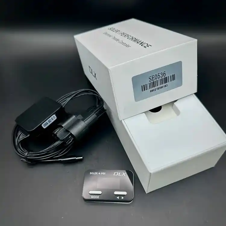 SE0536-TC DLX Bluetooth® Throttle Controller: Silverado/ Sierra/ Suburban/ Tahoe/ Yukon/ Escalade ('07+), Pontiac G5/G6/Solstice